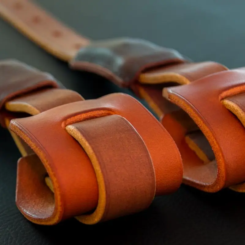 Stirrup leathers