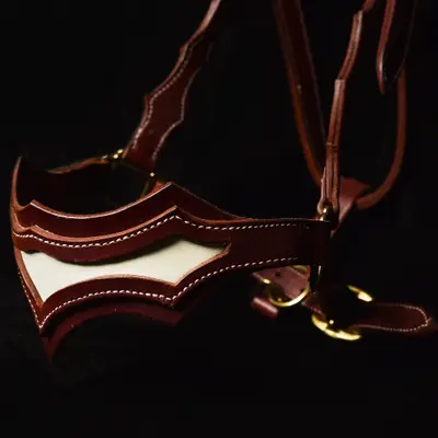 Spanish-style halter 5