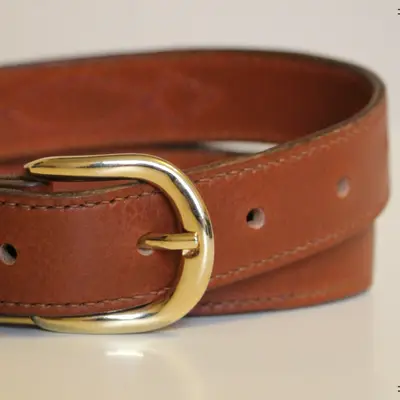 Belt with hand-stitching in hemp thread 1