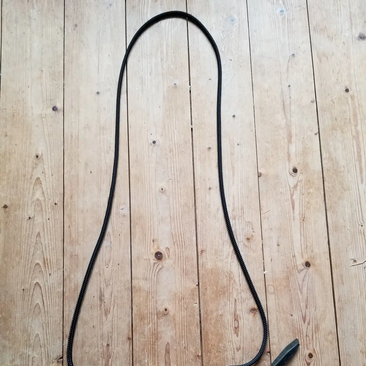 Neck rope