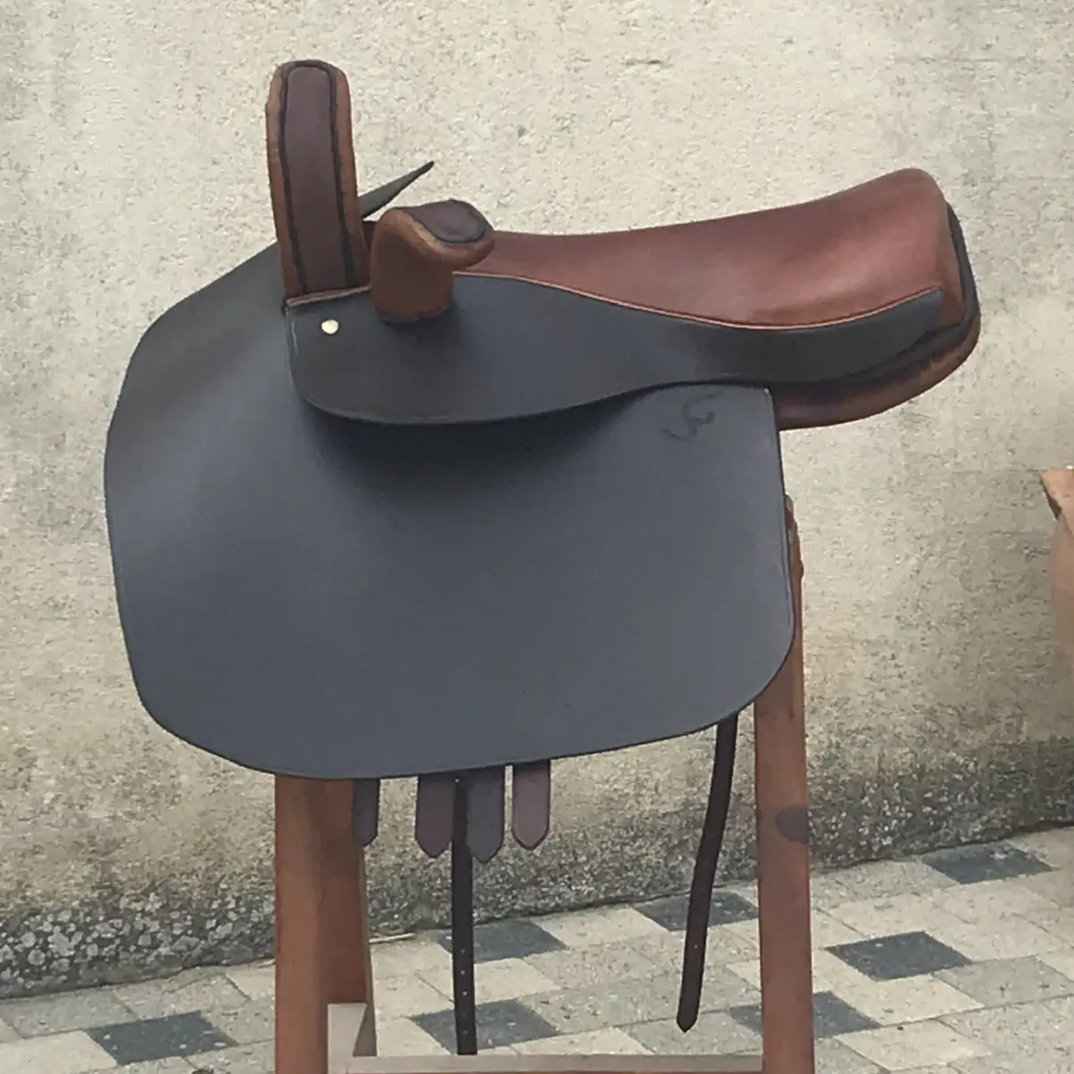 Side saddle 3