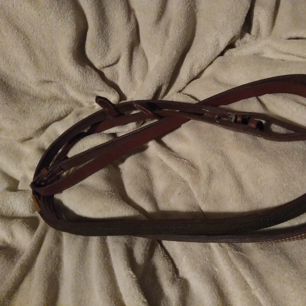 Pimple grip reins