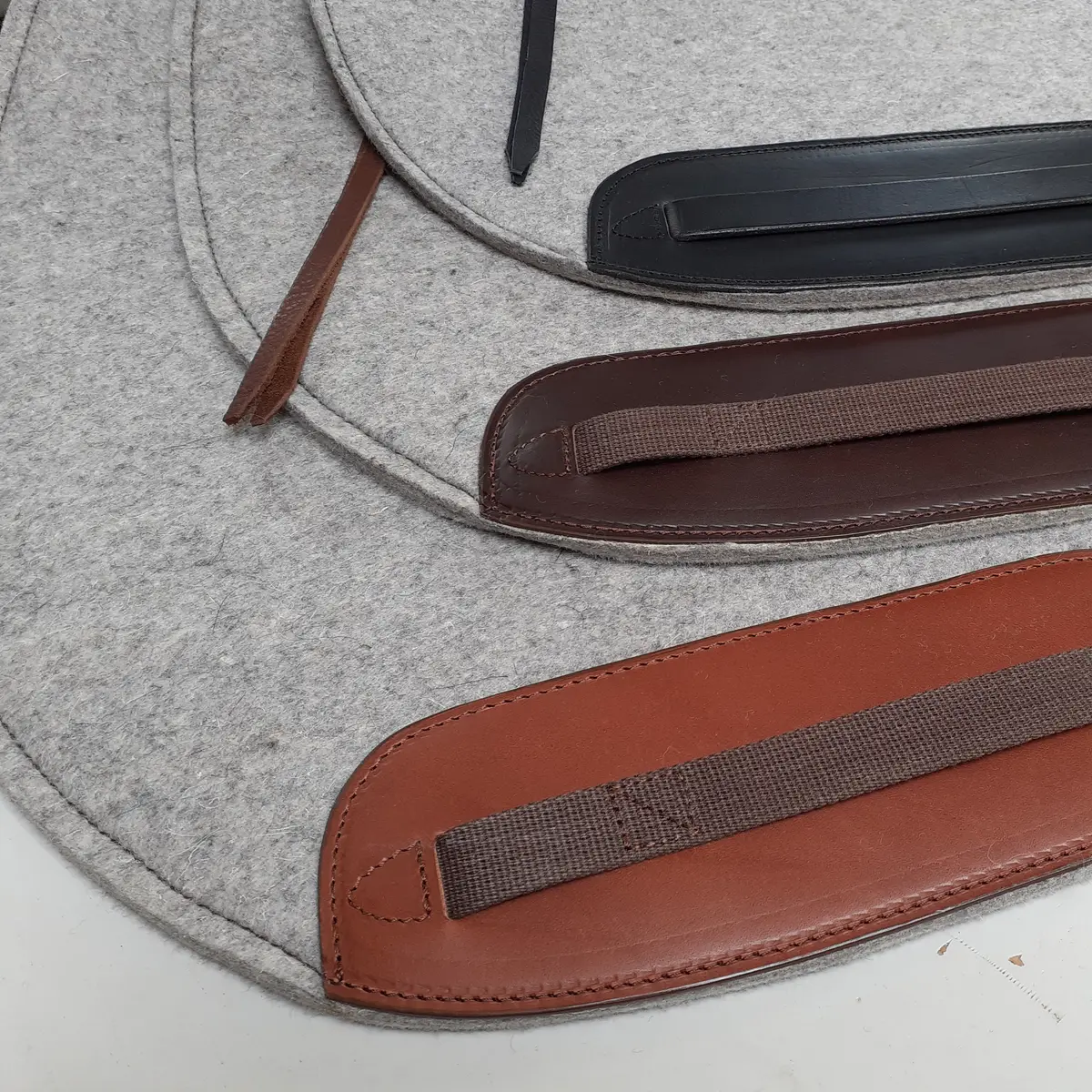 Felt trail riding saddle pad 4