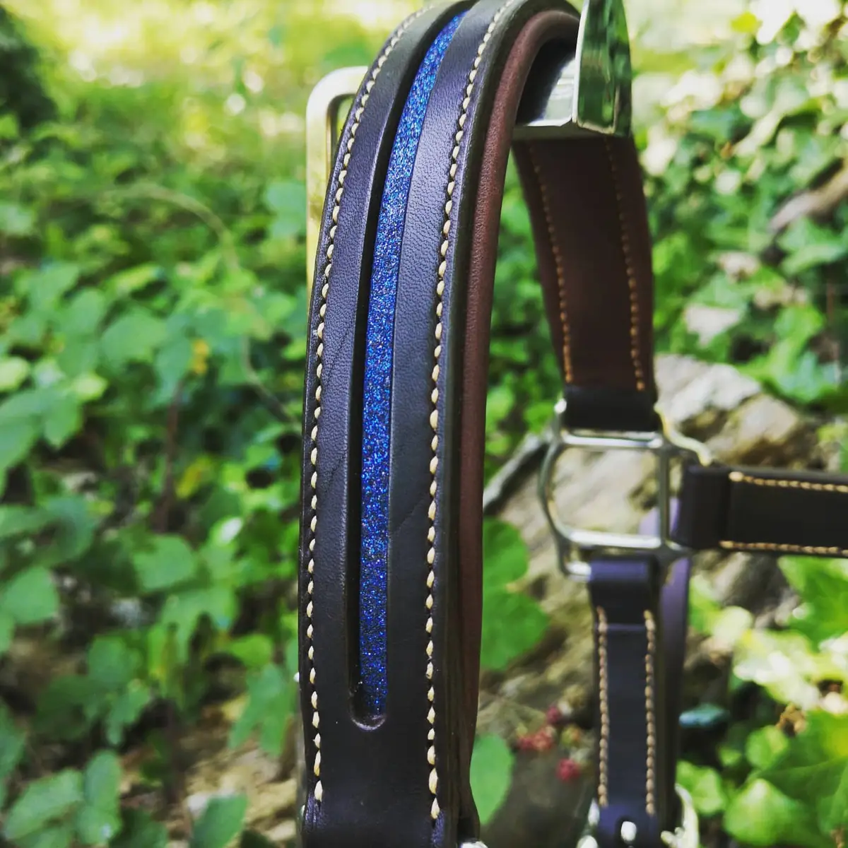Premium extra comfort halter