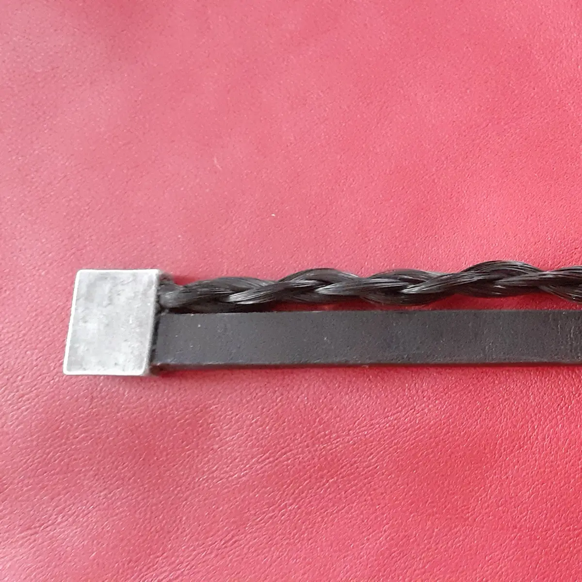 Leather and horse hair bracelet 2