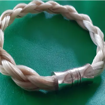 Horse hair bracelet 1