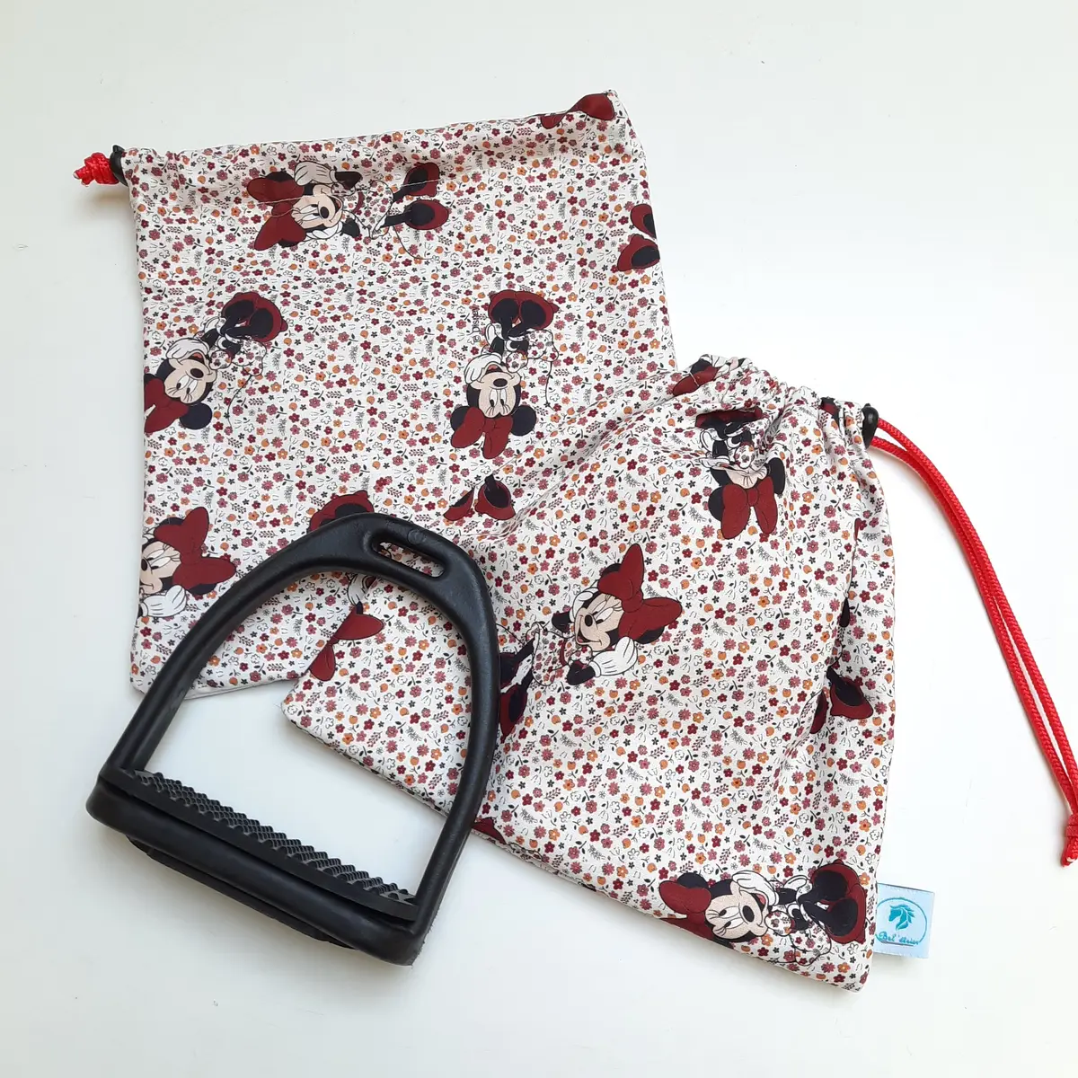 Pochettes / housses d'étriers Minnie