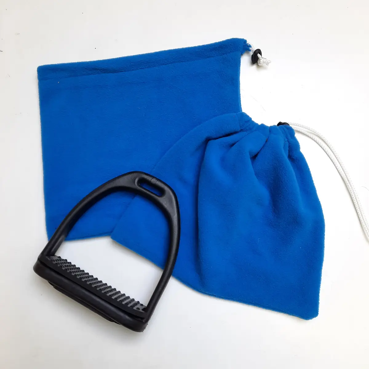 Pochettes / housses d'étriers polaire bleu