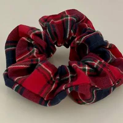 Emma scrunchie 3