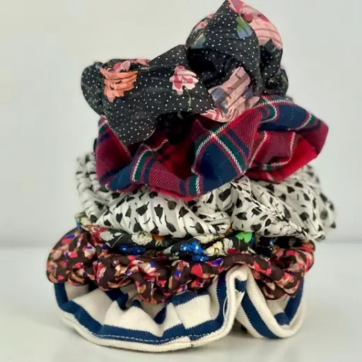 Emma scrunchie 4