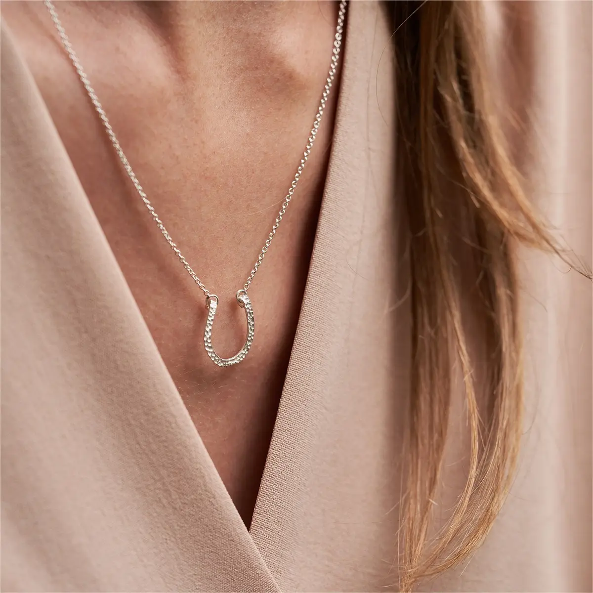 Collier Lipizzan 7
