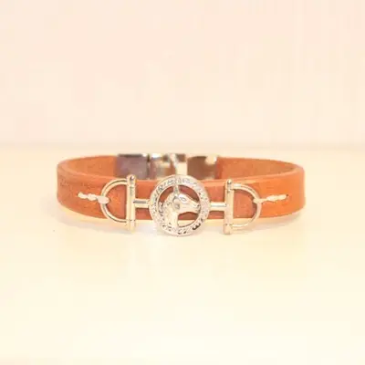 Horse's head leather bracelet 5