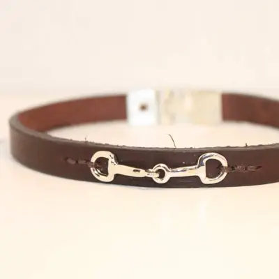 Small snaffle bit leather bracelet 2