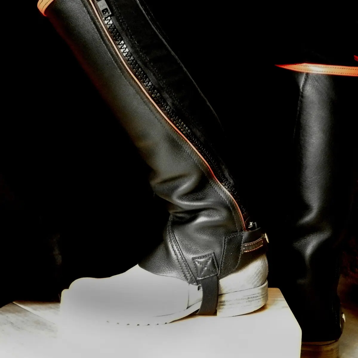 Kigna Ozula mini chaps - Sports model