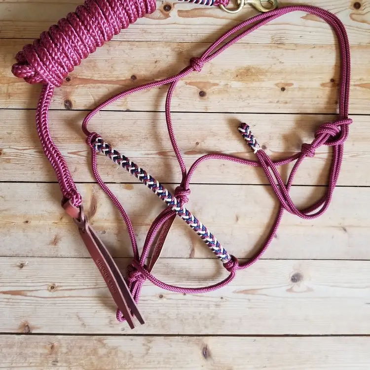 Burgundy braided saezh set