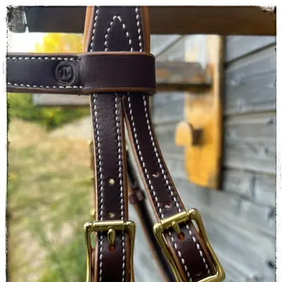 Two-tone leather trail riding snaffle bridle halter 9