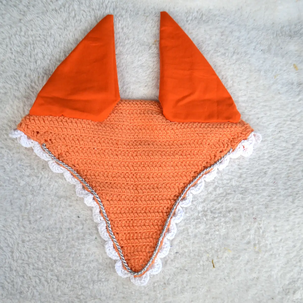 Bonnet mi-long 1 cordelette personnalisable