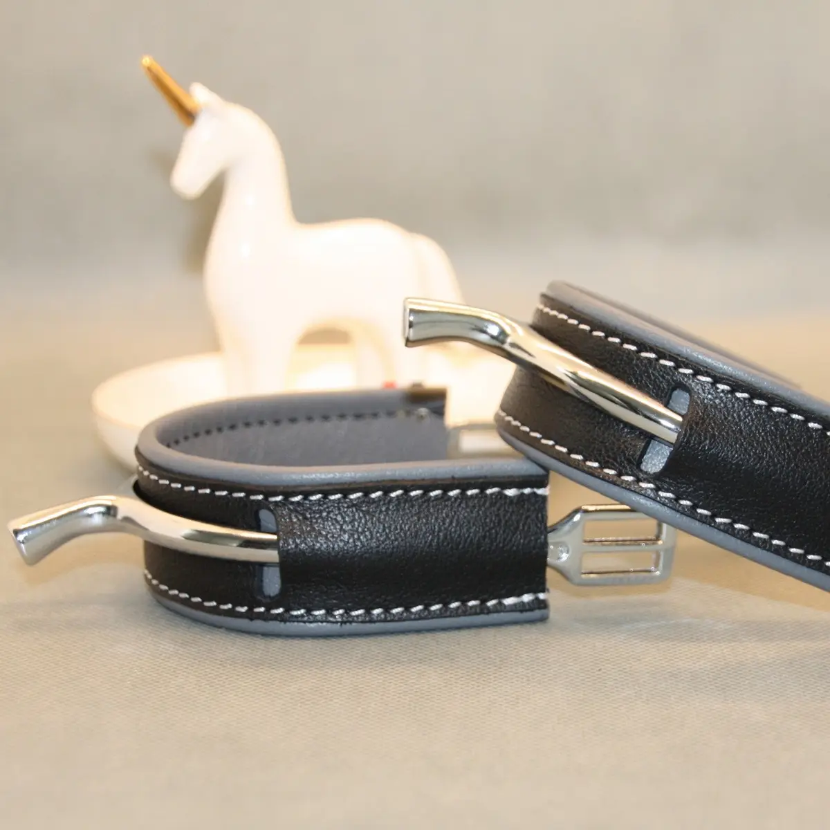 Classic spur guards 3