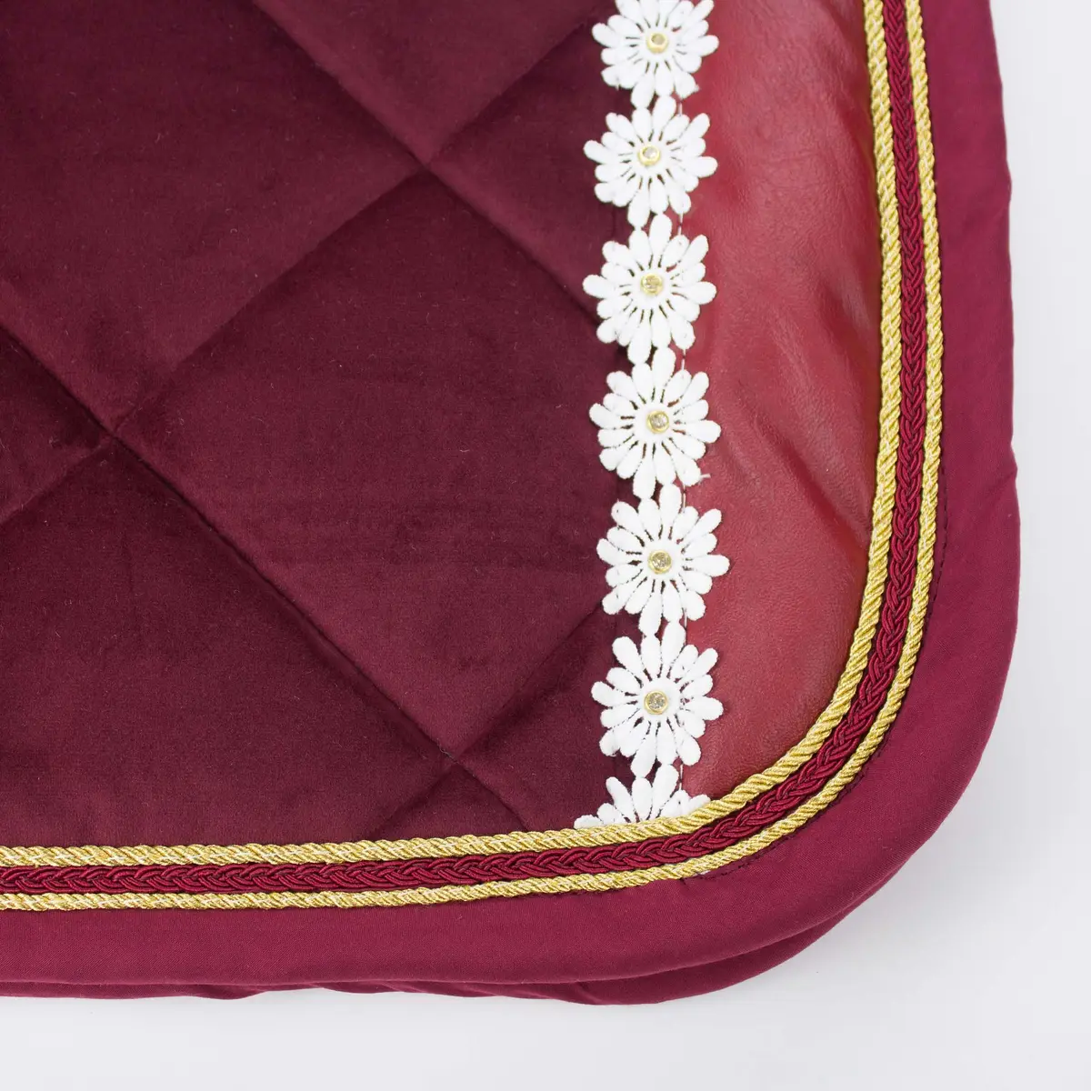 Aballo burgundy saddle pad 2