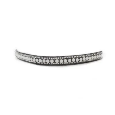 Pearl saddle jewellery 1