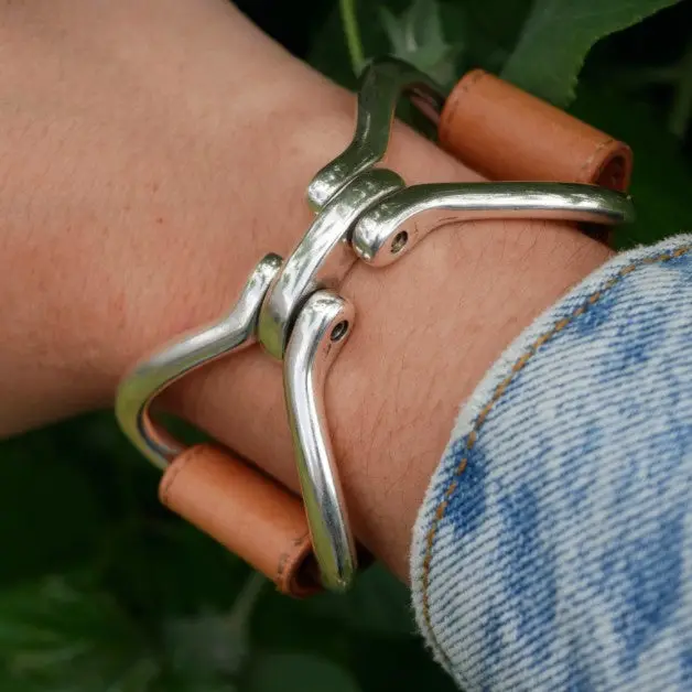 Silver-plated 'double bit' leather and steel bracelet 3