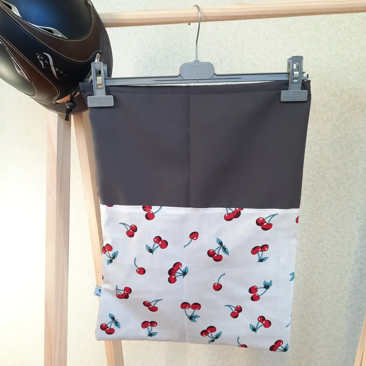 Two-tone grey cherries helmet bag