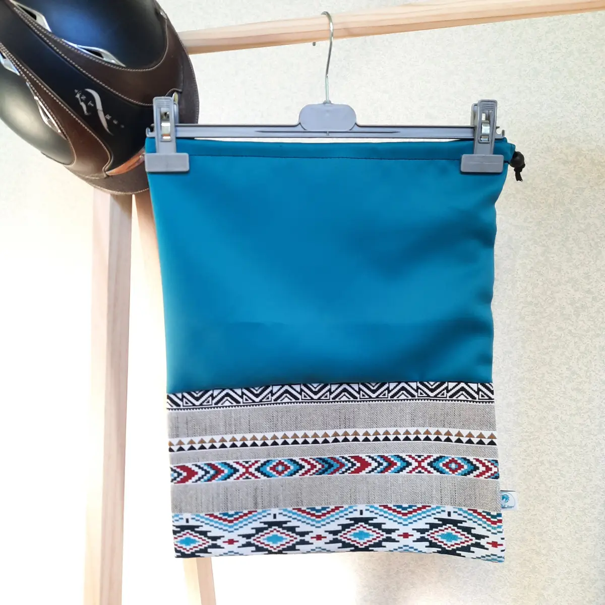 Two-tone blue sioux helmet bag