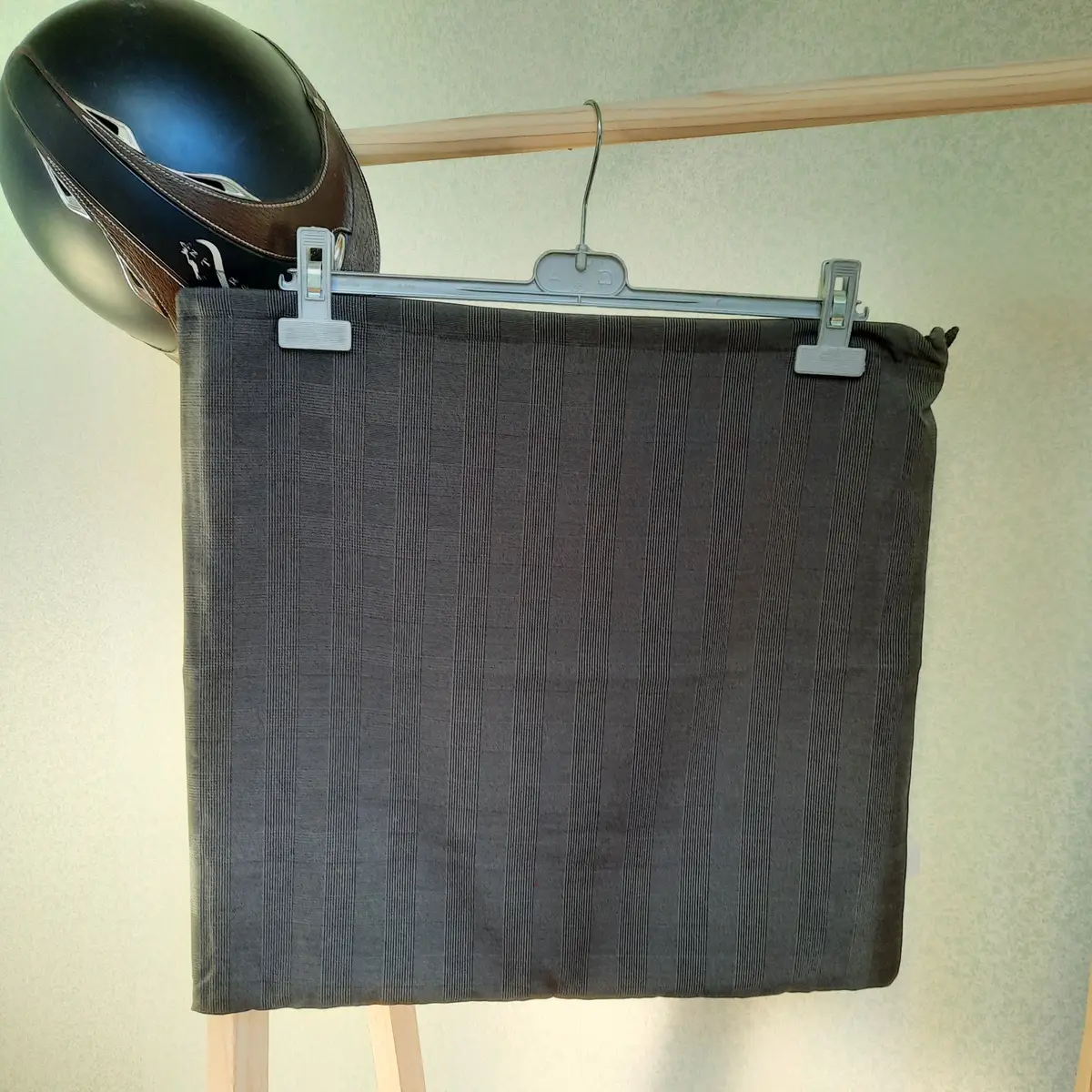 Prince of Wales check helmet bag