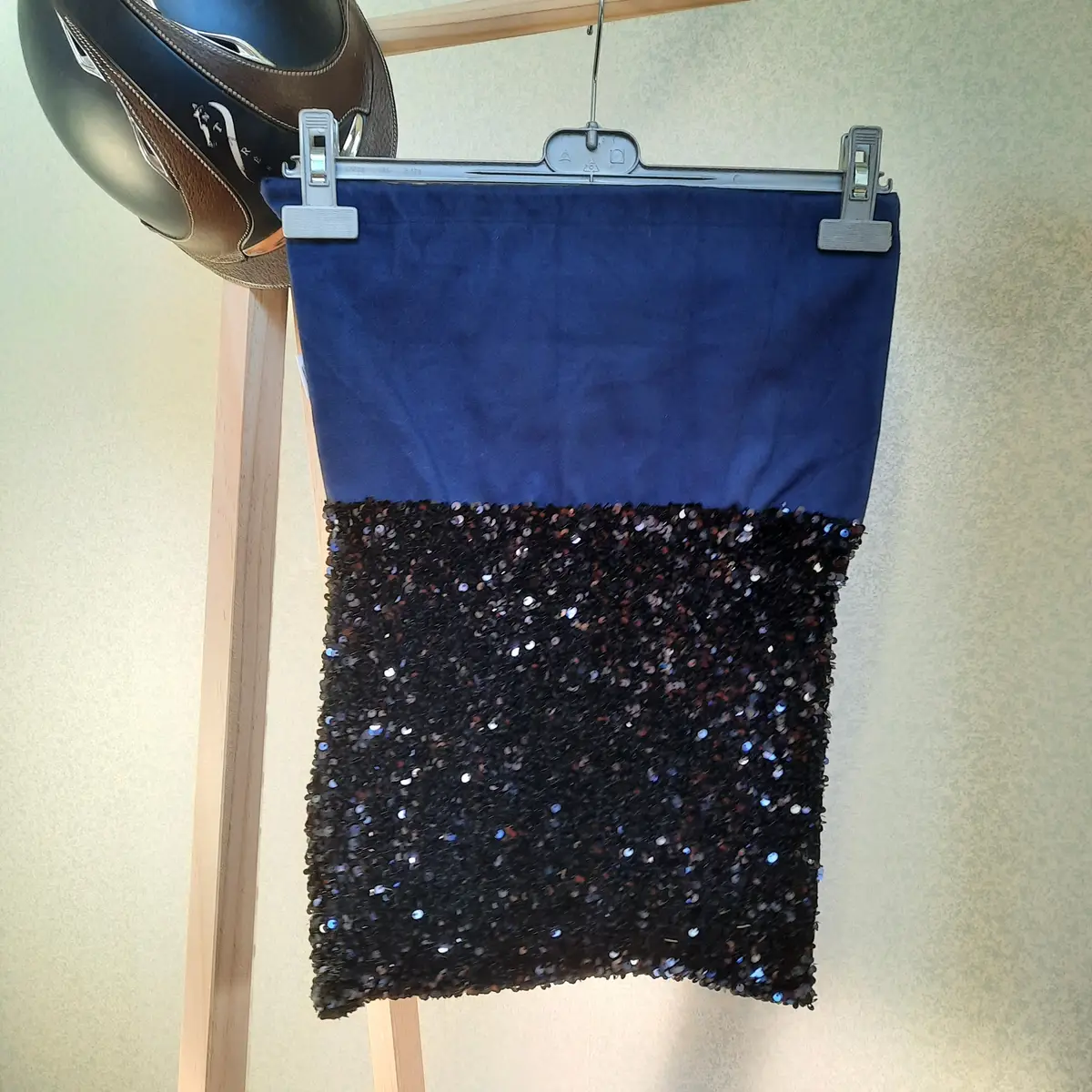 Two-tone navy sequins helmet bag