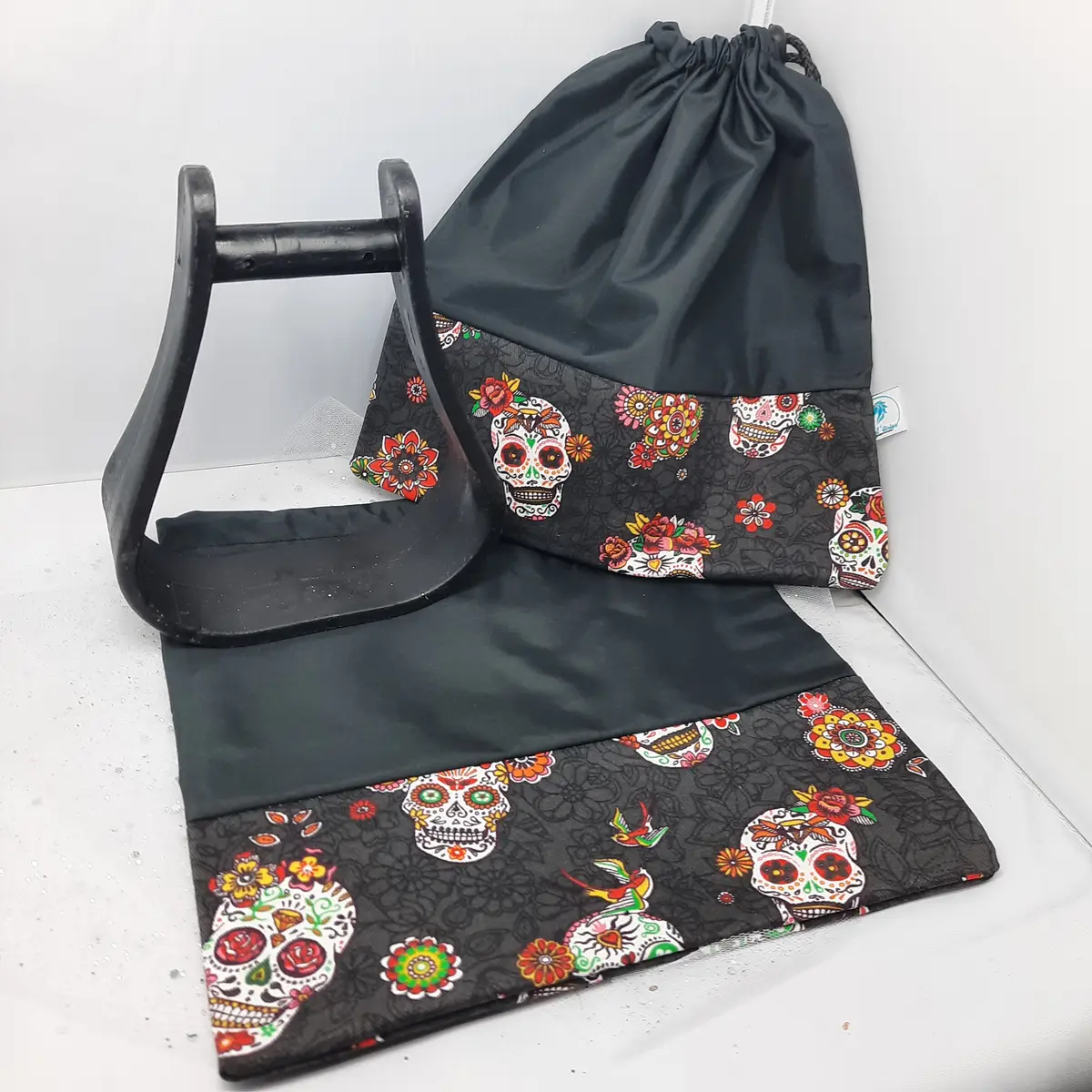Waterproof skull stirrup bags/covers