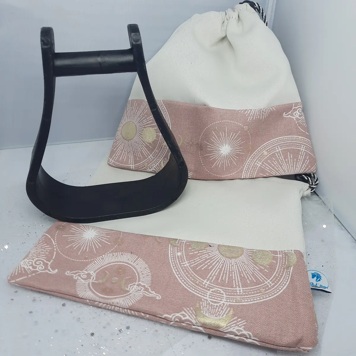 Two-tone cream with stars stirrup bags/covers