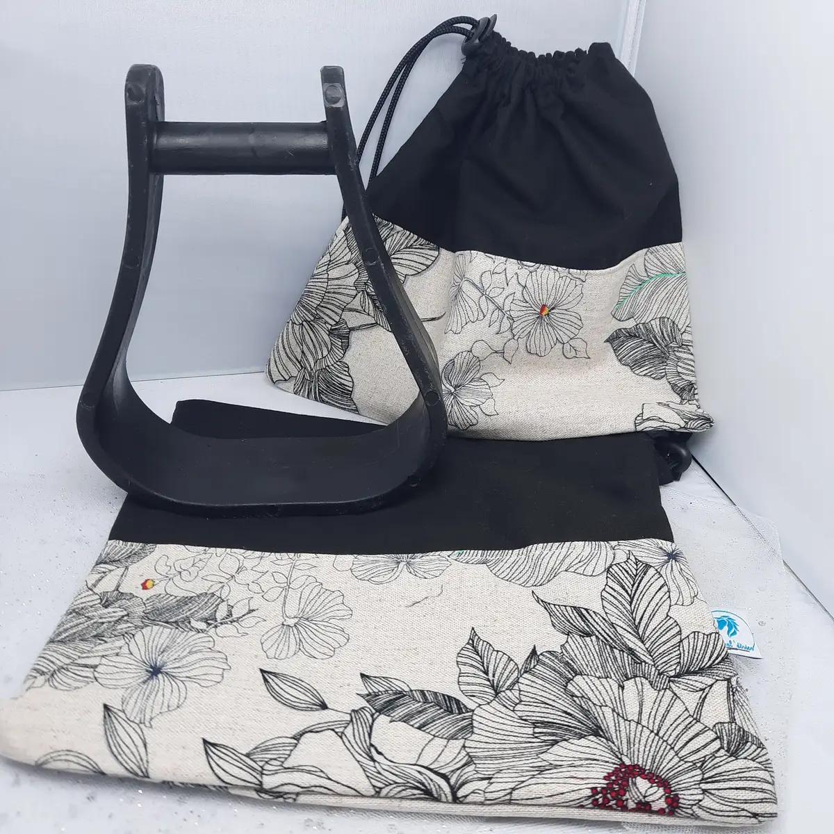 Two-tone black garden stirrup bags/covers