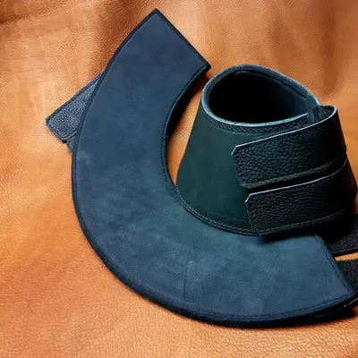 Bell boots for draught horses 2