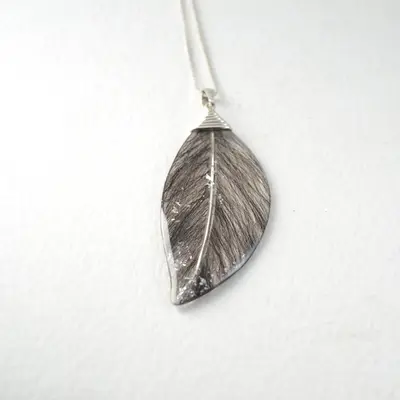 Horse hair feather necklace 1