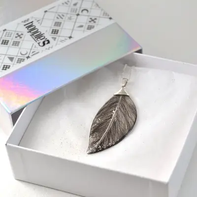 Horse hair feather necklace 2