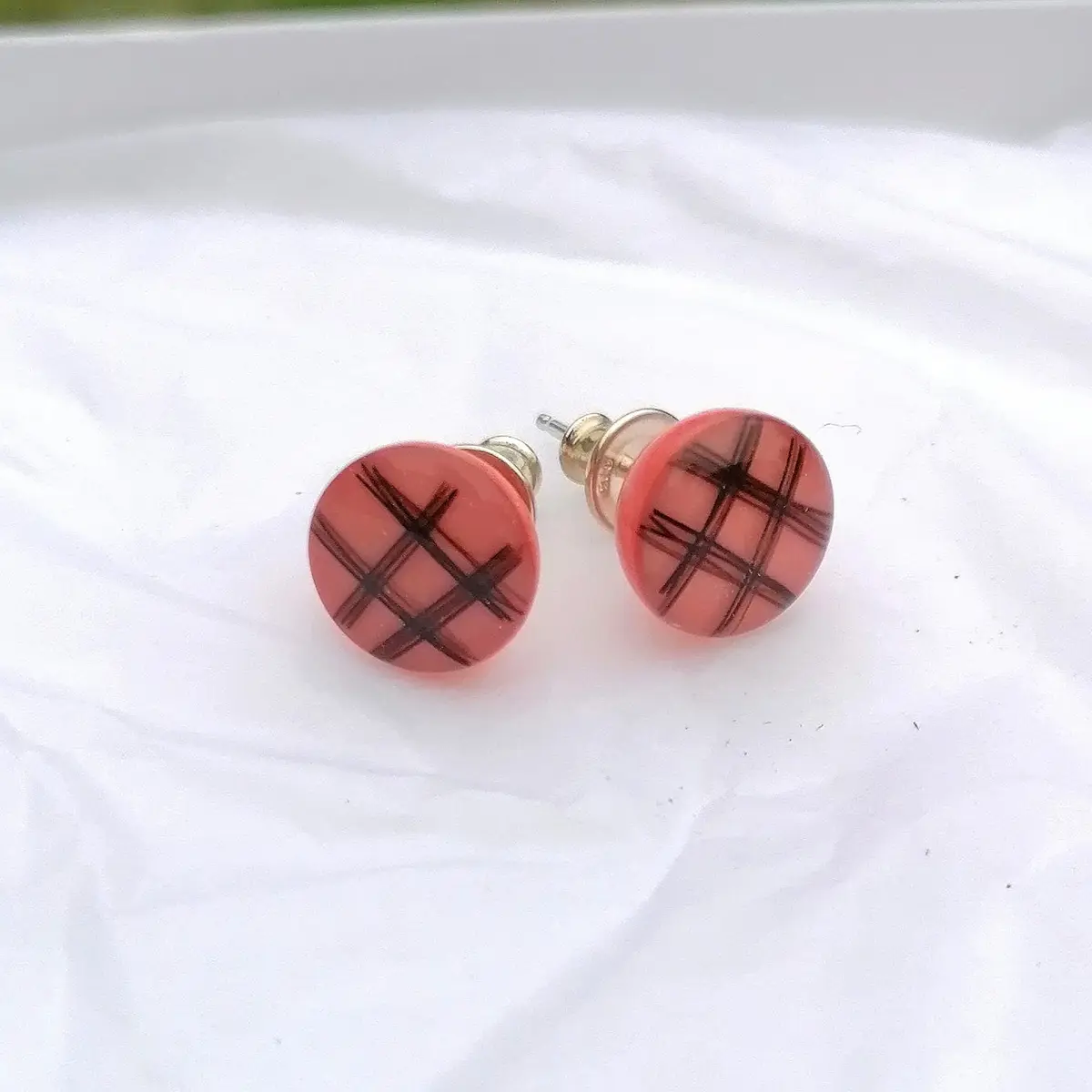Pink tartan stud earrings