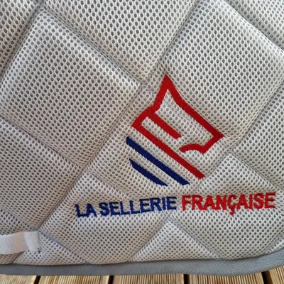 Official Mesh Dressage Saddle Pad La Sellerie Française 2