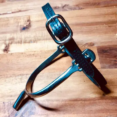 Leather spur straps 2