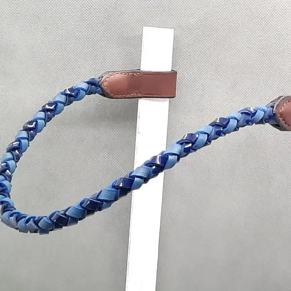 Front round braided wave