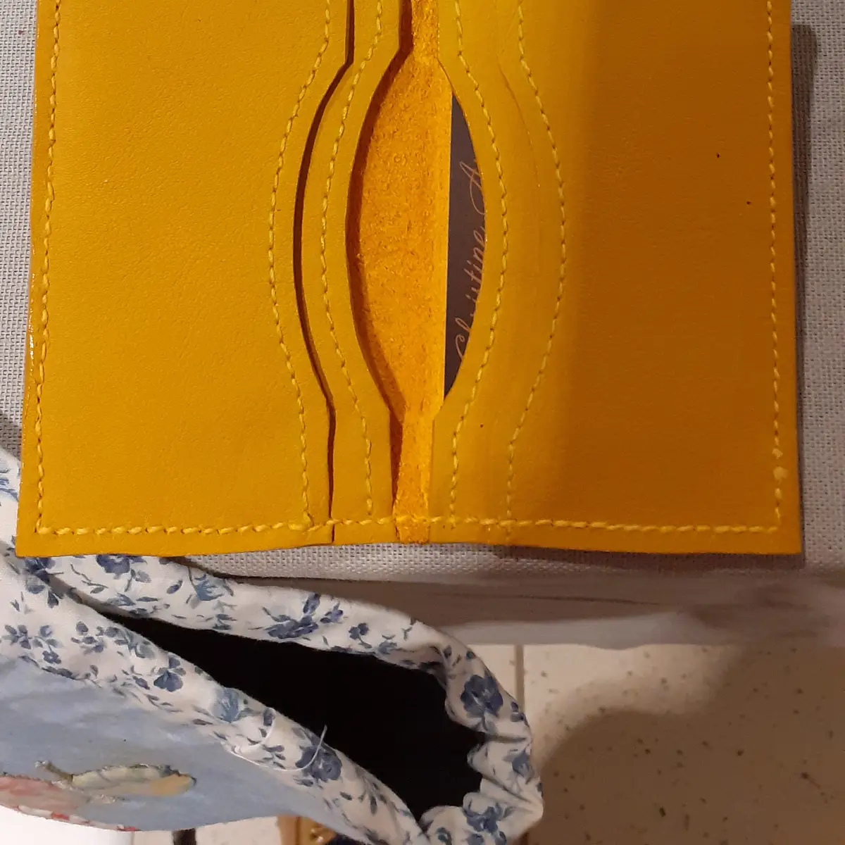 Card holder