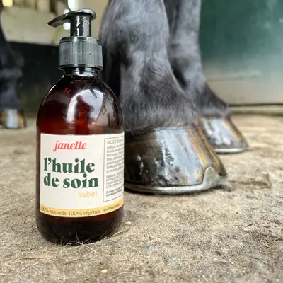 Hoof care oil 2